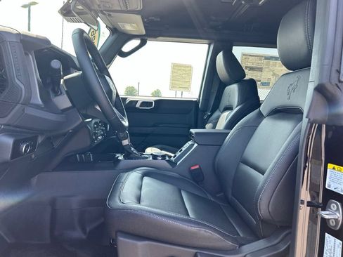 New 2026 Ford Bronco Big Bend w/ Black Diamond Package AWD/4WD image 10