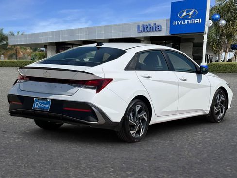 Certified 2025 Hyundai Elantra Sport image 3