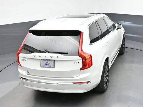 Used 2024 Volvo XC90 B5 Core w/ Protection Package Premier AWD/4WD image 21