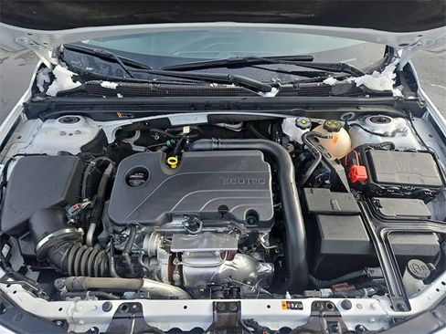 Certified 2024 Chevrolet Malibu LT image 29