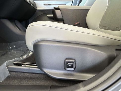 New 2026 Volvo EX30 Cross Country Ultra w/ Protection Package Premier AWD/4WD image 23