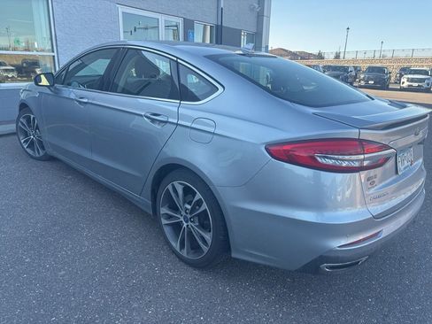 Used 2020 Ford Fusion Titanium image 3