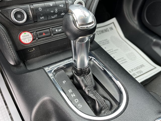 Used 2017 Ford Mustang Convertible RWD image 30