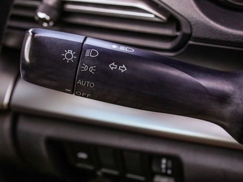 Used 2022 Subaru WRX AWD/4WD image 25