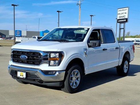 Used 2023 Ford F150 XLT image 2
