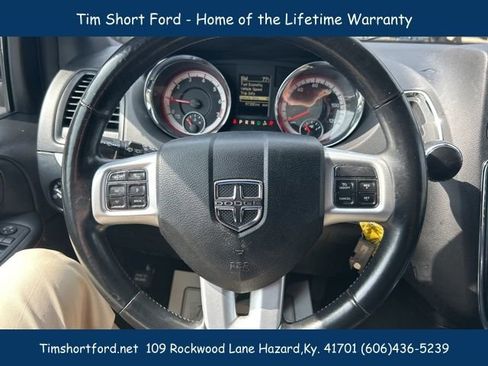Used 2019 Dodge Grand Caravan GT image 16