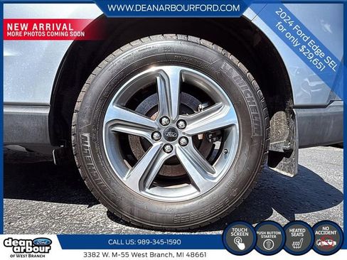 Used 2024 Ford Edge SEL w/ Convenience Package AWD/4WD image 11