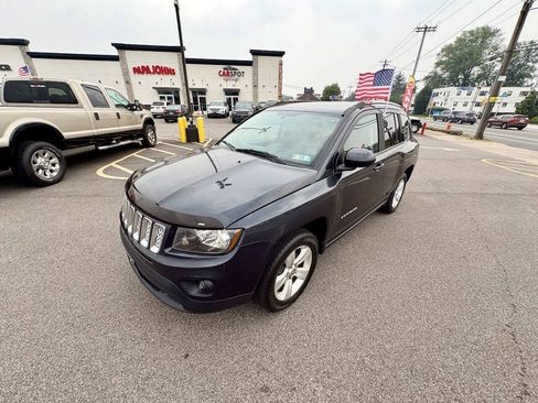 Used 2014 Jeep Compass Latitude AWD/4WD image 38