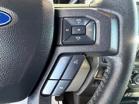 Used 2020 Ford F150 XLT w/ Equipment Group 302A Luxury AWD/4WD image 9