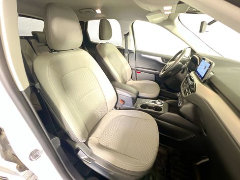 Used 2022 Ford Escape SE w/ Convenience Package image 31