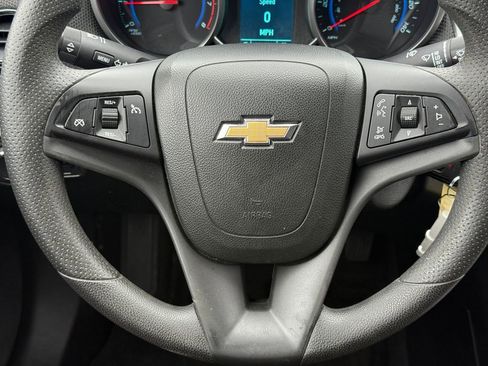 Used 2016 Chevrolet Cruze LT image 29