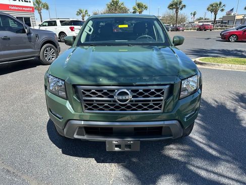 Used 2023 Nissan Frontier SV w/ Technology Package AWD/4WD image 8