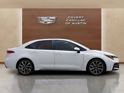 Used 2021 Toyota Corolla SE FWD image 5