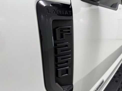 Used 2021 Ford F250 Lariat AWD/4WD image 13
