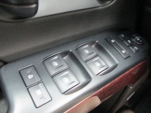 Used 2017 GMC Sierra 1500 SLT w/ SLT Premium Package image 25