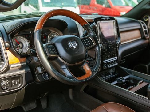 Used 2019 RAM 3500 Limited AWD/4WD image 11