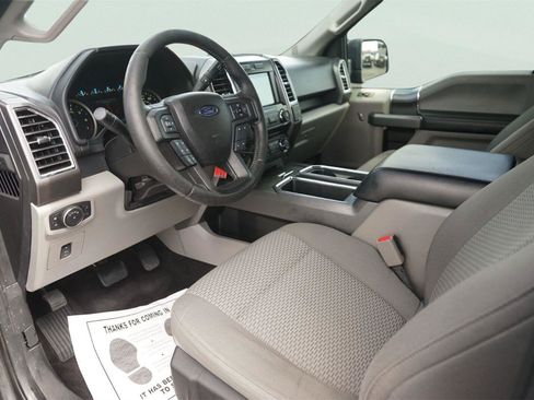 Used 2016 Ford F150 XLT w/ Equipment Group 302A Luxury AWD/4WD image 8