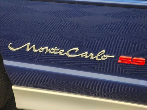 Used 2003 Chevrolet Monte Carlo SS image 26