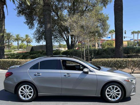 Used 2019 Mercedes-Benz A 220 image 17