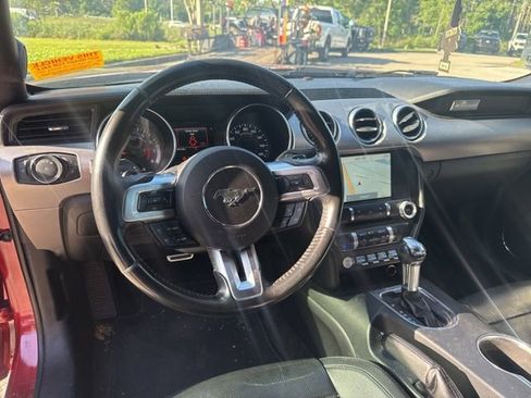 Used 2018 Ford Mustang Premium RWD image 12