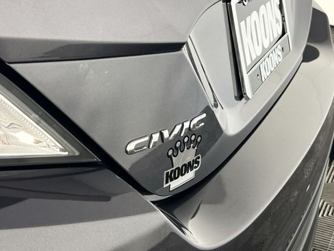 Used 2019 Honda Civic EX image 27