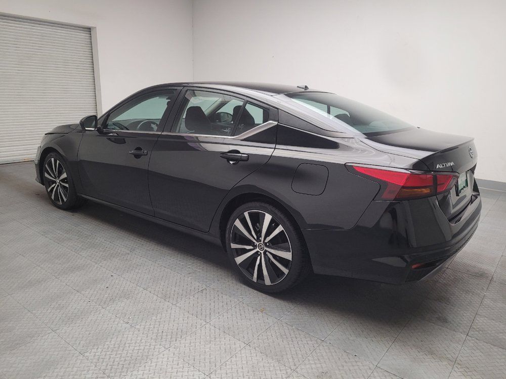 Used 2021 Nissan Altima 2.5 SR FWD image 3