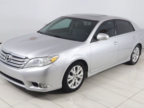Used 2011 Toyota Avalon FWD image 21