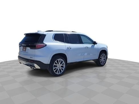 New 2026 GMC Acadia Denali w/ Super Cruise Package image 8