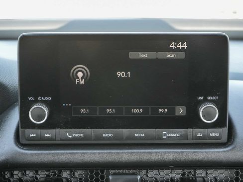Used 2025 Honda HR-V LX image 14