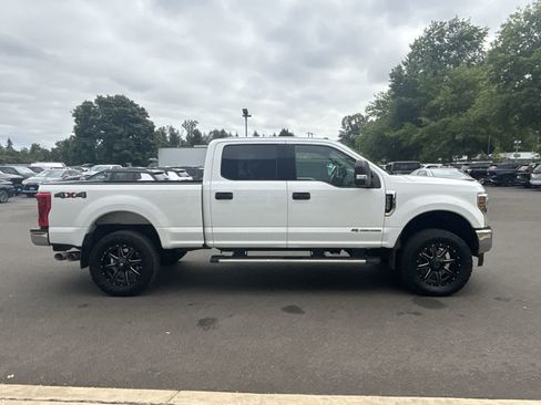 Used 2018 Ford F250 XLT AWD/4WD image 6