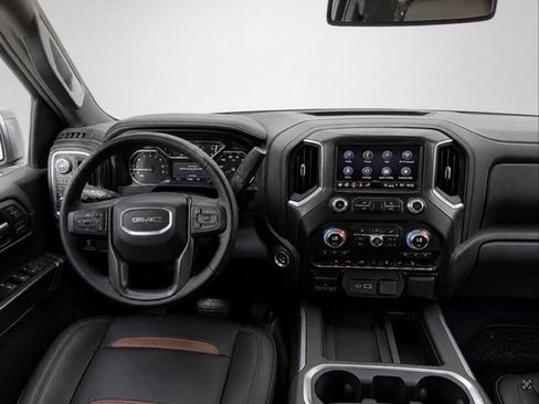 Used 2022 GMC Sierra 1500 AT4 w/ AT4 Premium Package AWD/4WD image 11