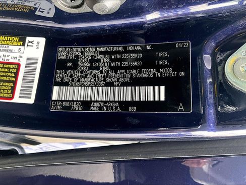 Used 2023 Toyota Highlander Limited image 21