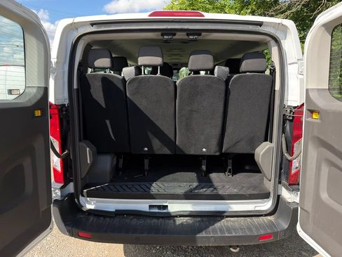 Used 2023 Ford Transit 350 XLT RWD image 7