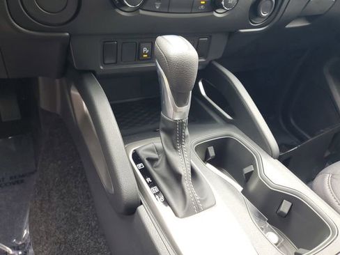 New 2026 Nissan Frontier SV w/ Tow Package image 19