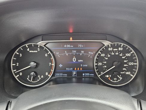 Used 2024 Nissan Altima 2.5 SR w/ SR Premium Package image 14