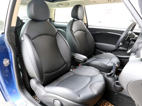 Used 2013 MINI Cooper S w/ Premium Pkg image 20