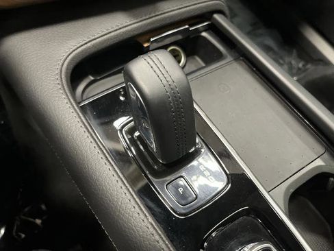 Used 2021 Volvo XC90 T8 Inscription Expression w/ Advanced Package image 22