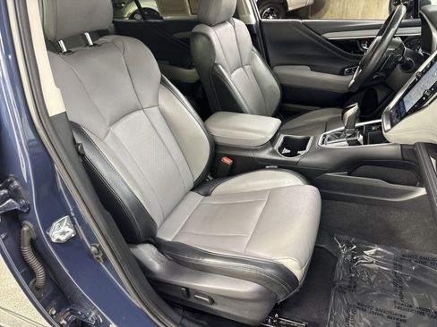 Used 2024 Subaru Outback Limited AWD/4WD image 32