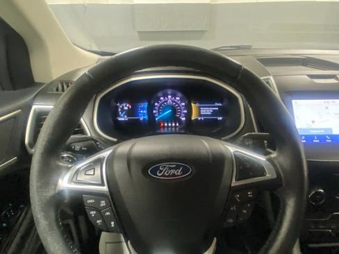 Used 2020 Ford Edge SEL w/ Cold Weather Package AWD/4WD image 15