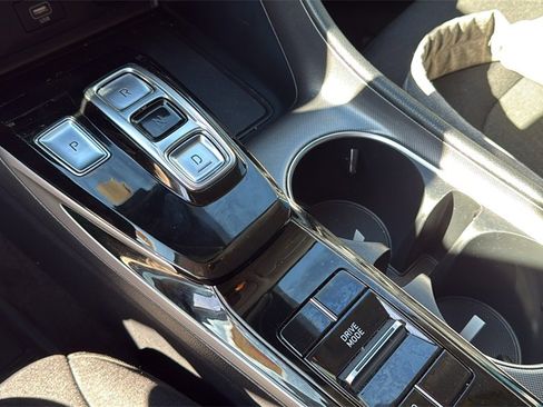 Used 2023 Hyundai Sonata SEL w/ Cargo Package image 8