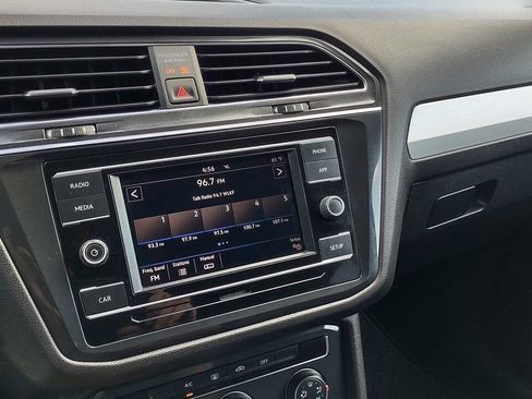 Used 2019 Volkswagen Tiguan S w/ Driver Assistance Package FWD image 17