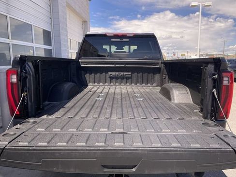 Used 2024 GMC Sierra 2500 SLT w/ SLT Convenience Package AWD/4WD image 23