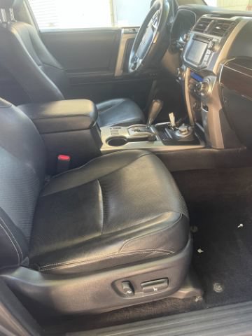 Used 2019 Toyota 4Runner Limited AWD/4WD image 11
