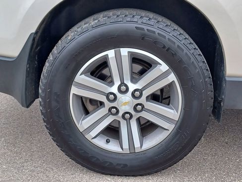 Used 2015 Chevrolet Traverse LT image 5