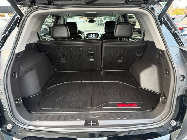 Certified 2024 GMC Terrain SLT w/ Elevation Edition FWD image 15