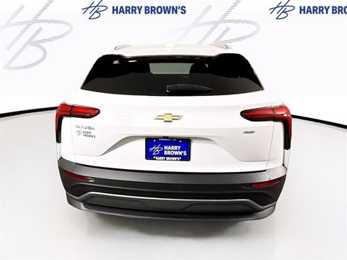 New 2026 Chevrolet Blazer EV LT image 30
