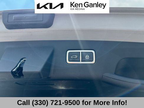 Certified 2023 Kia Sorento SX FWD image 57