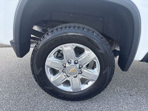 Certified 2021 Chevrolet Silverado 2500 LTZ w/ LTZ Premium Package AWD/4WD image 33