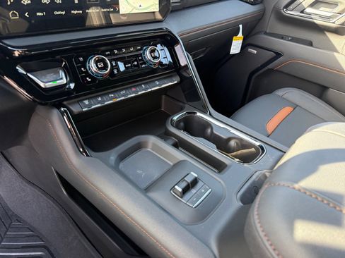 New 2026 GMC Sierra 2500 AT4 w/ AT4 Premium Plus Package image 13