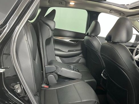 Used 2023 INFINITI QX50 Luxe image 27